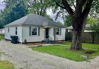 1913 S Manhattan Ave, Muncie, IN 47302