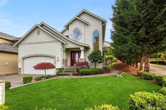718 E Tacoma St, Kent, WA 98030