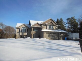 30023 Foxtail Ln, Stacy, MN 55079