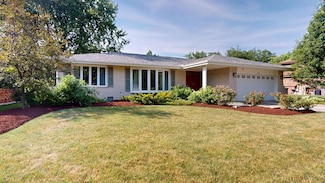 1445 71st St, Downers Grove, IL 60516