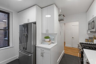 332 E 84th St Unit 3B, New York, NY 10028