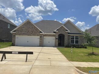 3105 Lisa Ln SE, Decatur, AL 35603