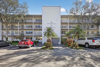 101 SW 132nd Way Unit J418, Pembroke Pines, FL 33027