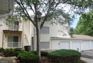 192 Potomac Dr Condo Unit 192, Bernards Twp., NJ 07920