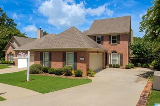 1905 Stone Brook Ln, Birmingham, AL 35242