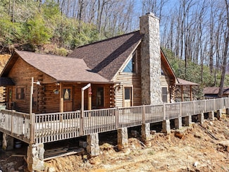 91 Golden Trout Dr, Spruce Pine, NC 28777