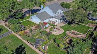 620 N Main St, Stratford, TX 79084