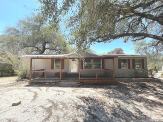 22811 Grand Spring, Elmendorf, TX 78112