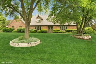20676 N Meadow Ln, Deer Park, IL 60010