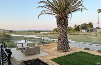 26 Channel Dr, Corte Madera, CA 94925