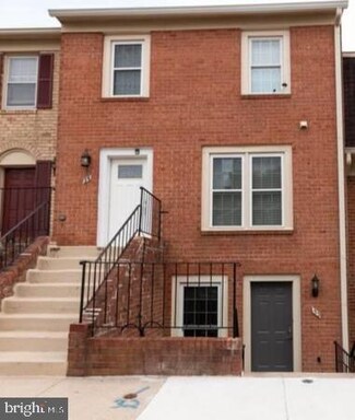 34 Pennydog Ct, Silver Spring, MD 20902