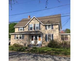 33 Orchard St, South Grafton, MA 01560