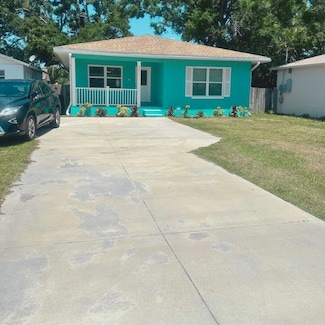 4811 Haines Rd N, Saint Petersburg, FL 33714