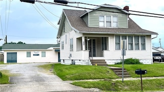 1814 Rayon Dr, Parkersburg, WV 26101