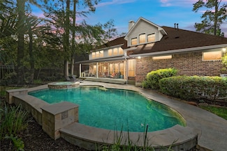 126 E Mirror Ridge Cir, Spring, TX 77382