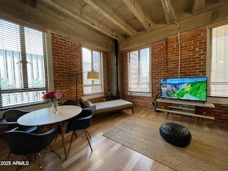 114 W Adams St Unit 404, Phoenix, AZ 85003