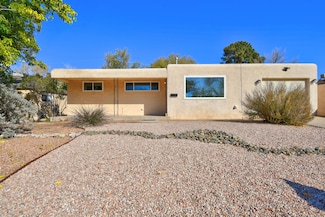 11417 Snowheights Blvd NE, Albuquerque, NM 87112