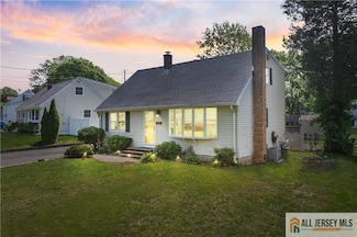 63 Tunison Rd, New Brunswick, NJ 08901