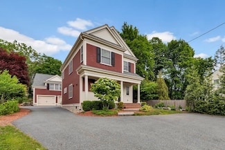 68 Woburn St, Lexington, MA 02420