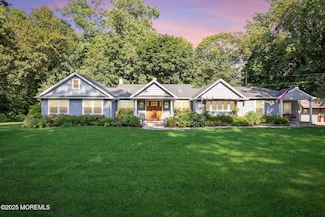 21 the Lenape Trail, Middletown Township, NJ 07748