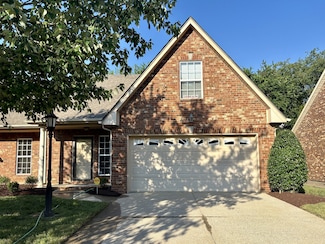 2305 Keegan Dr, Murfreesboro, TN 37130