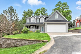 1513 Clark St, Fort Calhoun, NE 68023