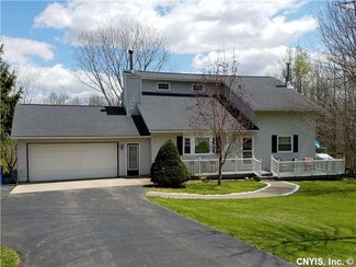 7524 W Dead Creek Rd, Baldwinsville, NY 13027