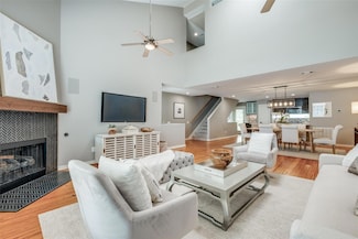 1521 Caddo St, Dallas, TX 75204