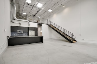 215 Coca Cola Place Unit 214, San Antonio, TX 78219