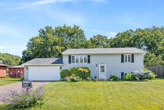 4360 Garden Trail, Saint Paul, MN 55123