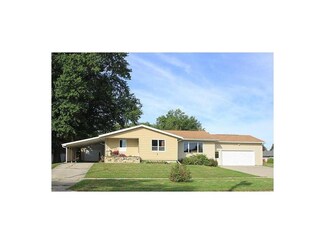 1461 Court Ave, Marengo, IA 52301