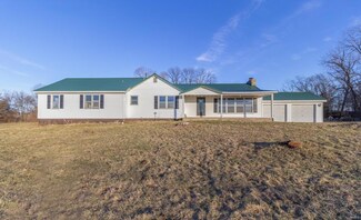19454 Highway 5, Lebanon, MO 65536
