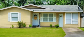 3575 Cecil Dr, Beaumont, TX 77706