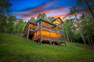 215 Twin Creeks, Blue Ridge, GA 30513