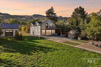 3850 N Plaza Rd, Emmett, ID 83617