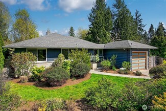 1936 NE 127th St, Seattle, WA 98125