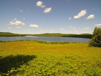 284 Frost St, Lincoln, ME 04457