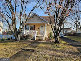 447 Cricket Ave, Glenside, PA 19038