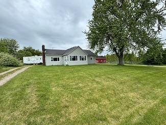 7105 Lessiter Rd NE, Belding, MI 48809