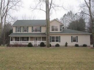 2365 S Crissey Rd, Monclova, OH 43542
