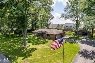 4865 W Oak Dr, New Palestine, IN 46163