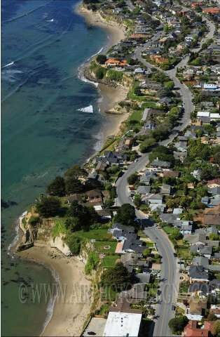 4740 Opal Cliff Dr, Santa Cruz, CA 95062