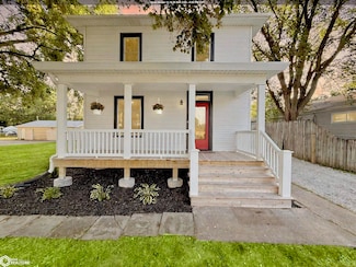 937 Shields St, Burlington, IA 52601