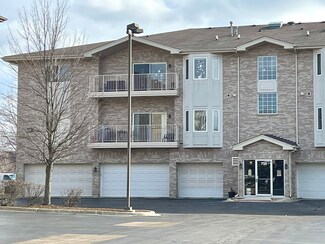 701 N 5th Ave Unit 201, Addison, IL 60101