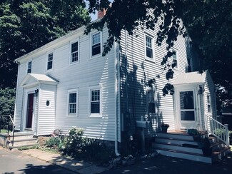 11 Pickett Ct Unit 1, Beverly, MA 01915