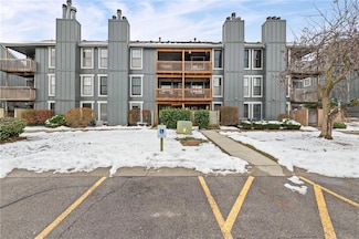 12708 W 110th Terrace, Overland Park, KS 66210