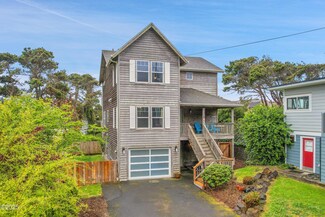1316 NW 19th St, Lincoln City, OR 97367