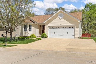 2021 Shetland Path, High Ridge, MO 63049