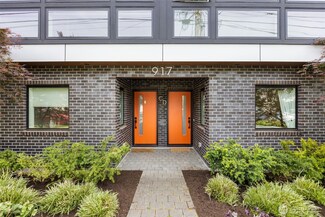 917 NW 51st St Unit D, Seattle, WA 98107
