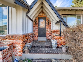 14178 W Center Dr, Lakewood, CO 80228